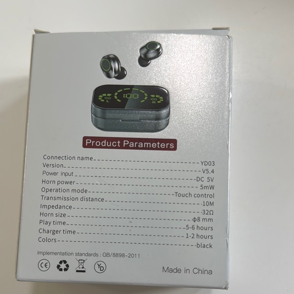 Wireless Earbuds - Picture 3 of 3